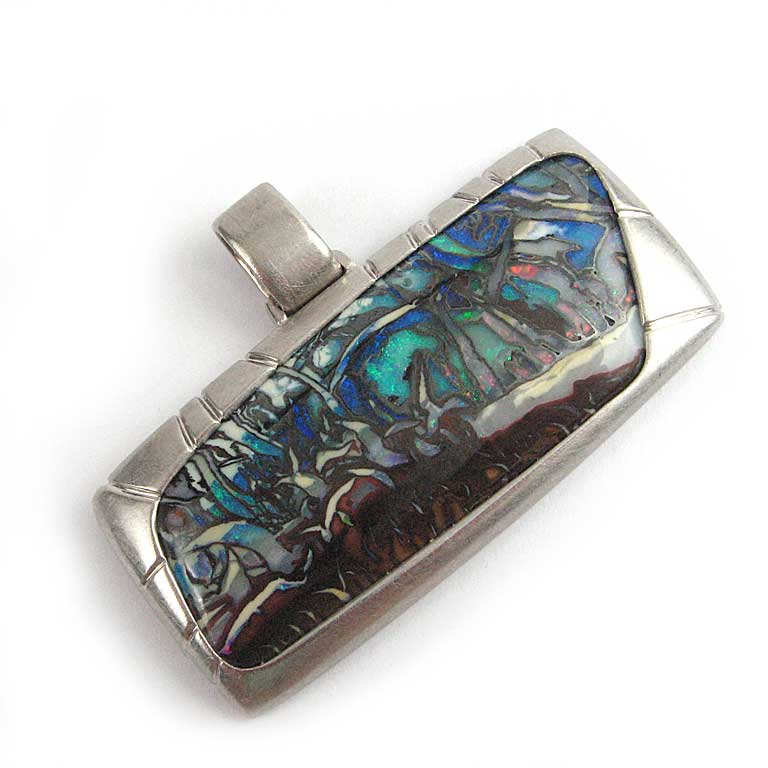Weissgold-Anhänger 18 Karat mit Boulderopal