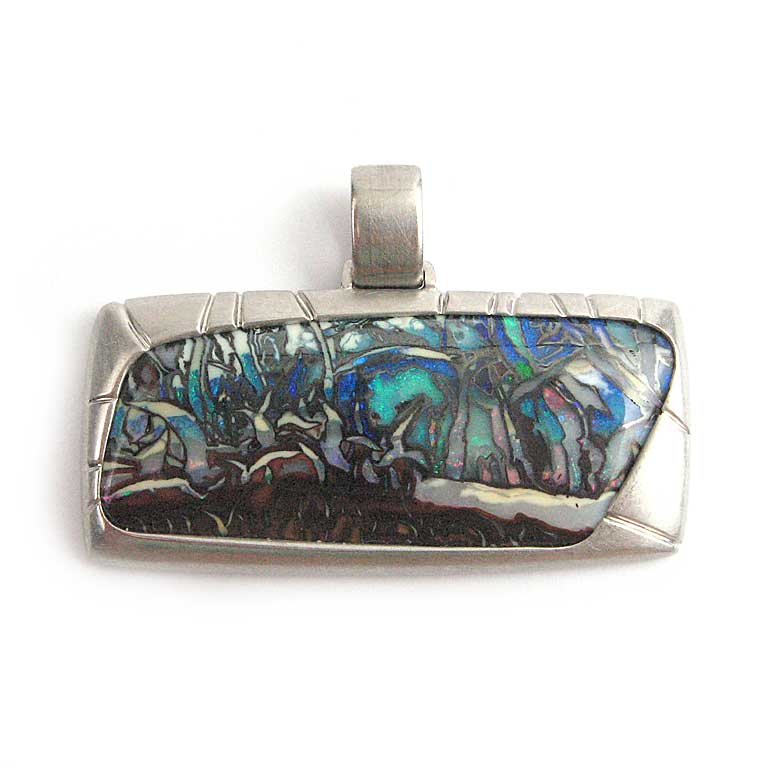 Weissgoldanhänger mit Boulder Opal
