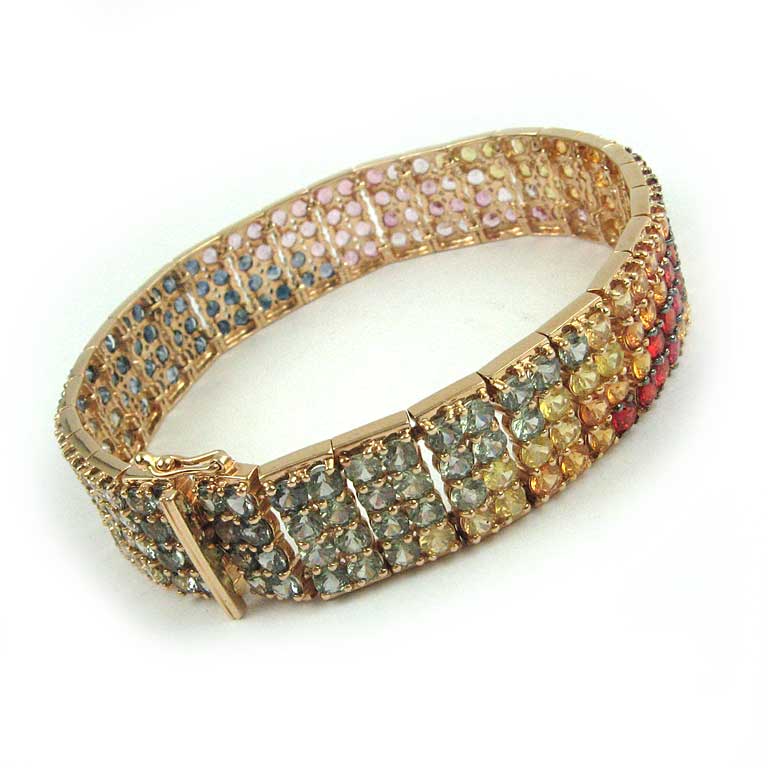 Bracelet in Gelbgold mit Edelsteinen