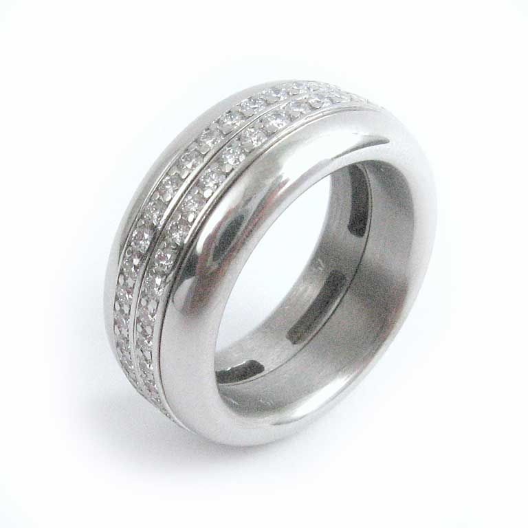 Brillantring von Bucherer, Modell Variato mit Aussenring und Wechselringen