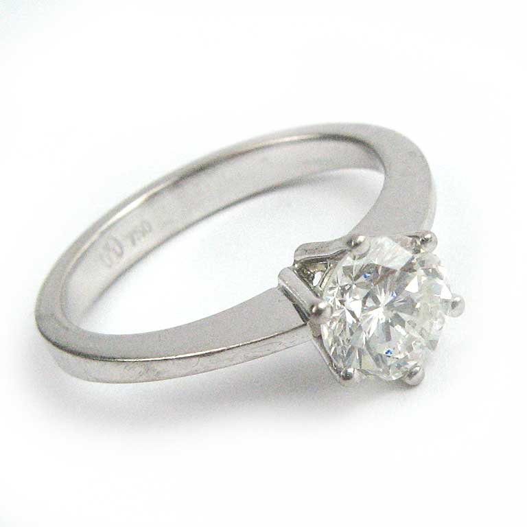 Diamantring in Weissgold